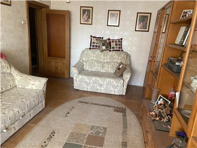 Apartament 2 camere , zona Scoala nr 10 -Sala Polivalenta ,60 mp , decomandat